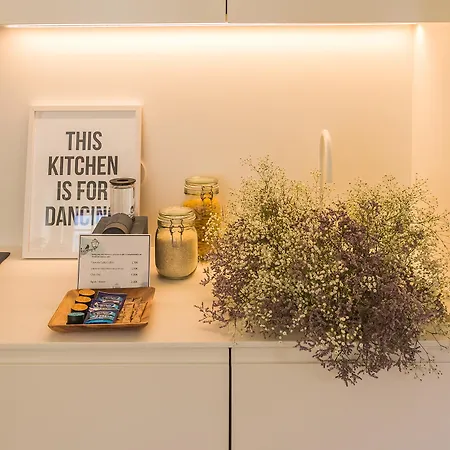 Almaria - Edificio Officina Real Hotel 4*