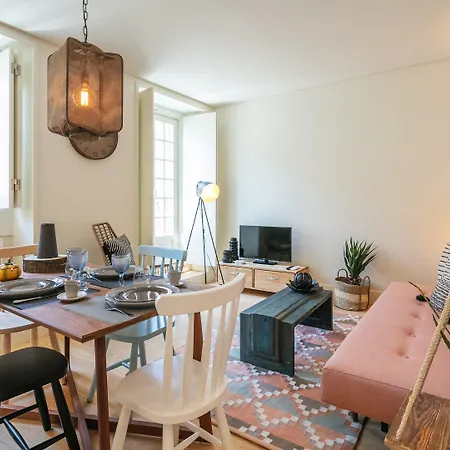 Almaria - Edificio Officina Real ליסבון