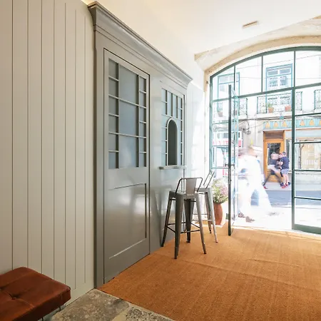 Almaria - Edificio Officina Real מלון