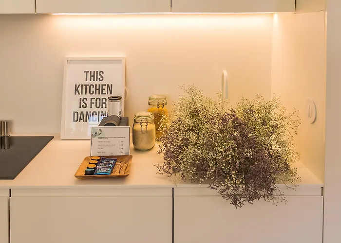 Almaria - Edificio Officina Real Hotel 4*