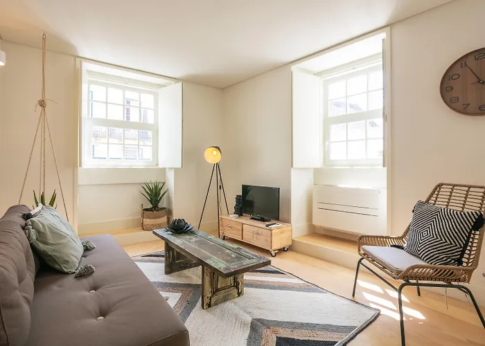 Almaria - Edificio Officina Real Hotel Lisbon