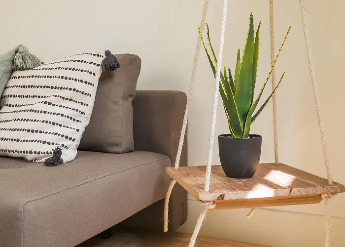 Almaria - Edificio Officina Real Lisbon