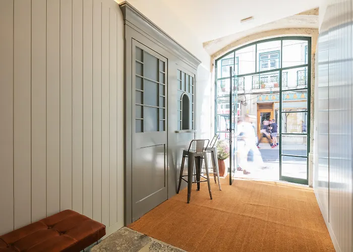 Almaria - Edificio Officina Real Hotel