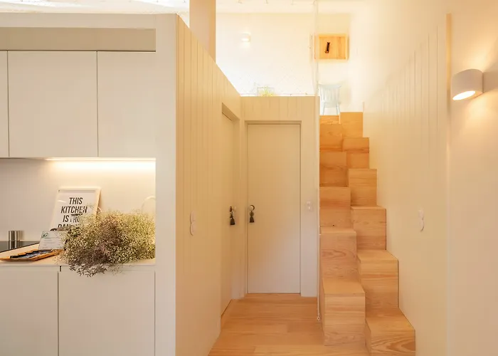 Almaria - Edificio Officina Real Hotel 4*